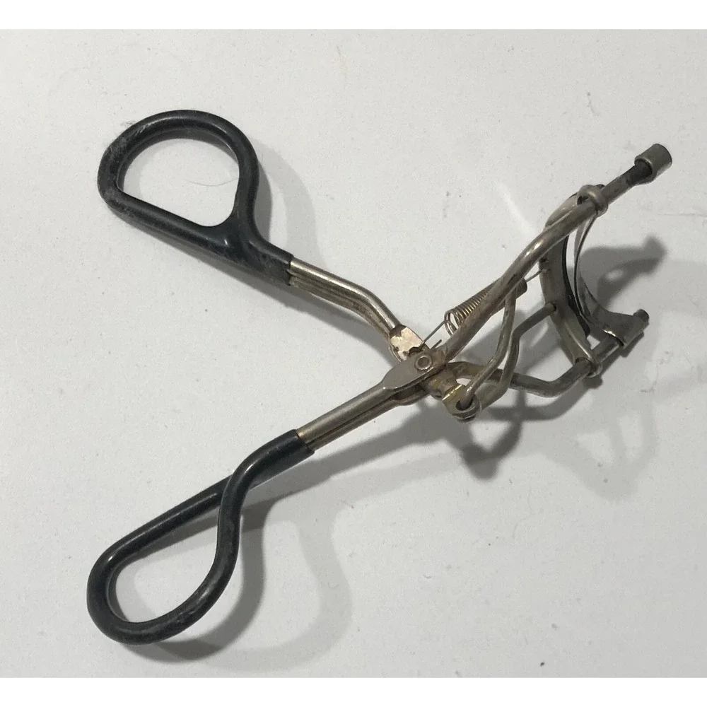 Vintage Art Nouveau Style Lady Makeup‎ Eyelash Curler Rare Spring Mechanic
